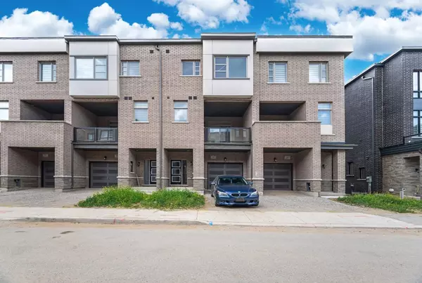 69 Inverary CRES, Vaughan, ON L4H 5G8