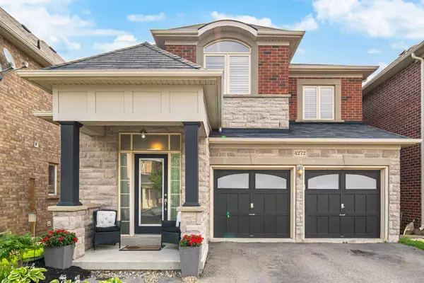 4272 Vivaldi RD, Burlington, ON L7M 0N5