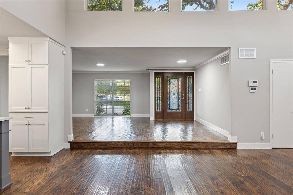 Dallas, TX 75214,6108 Highgate Lane