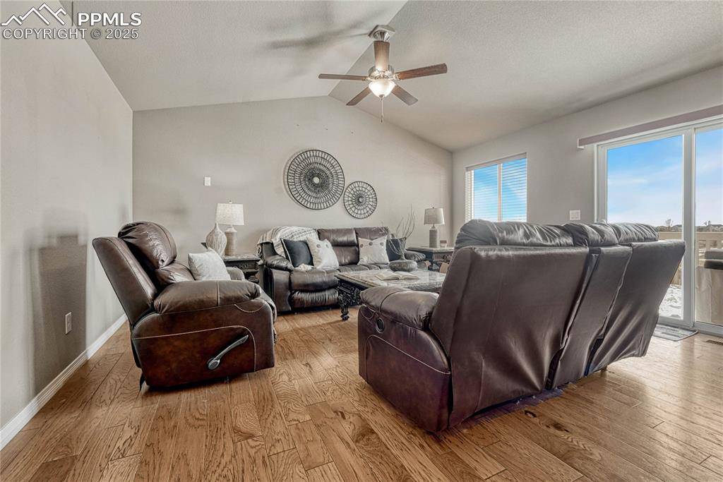 Peyton, CO 80831,9812 Fairway Glen DR