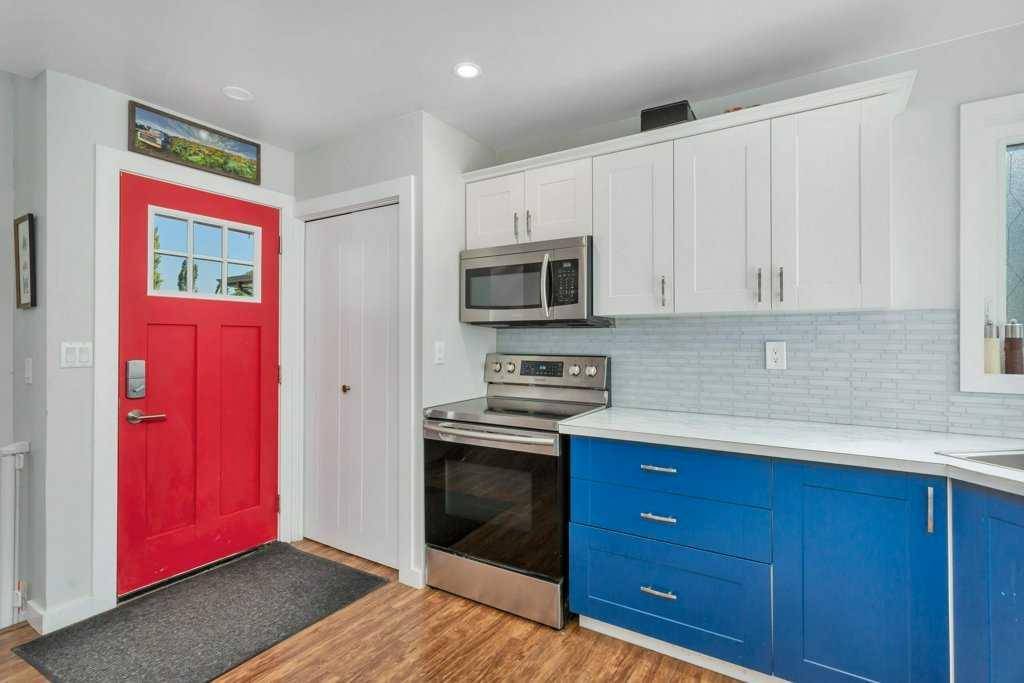 Red Deer, AB T4P 2Y9,81 Rupert CRES