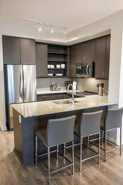 Mississauga, ON L5M 0Y6,4633 Glen Erin DR #501