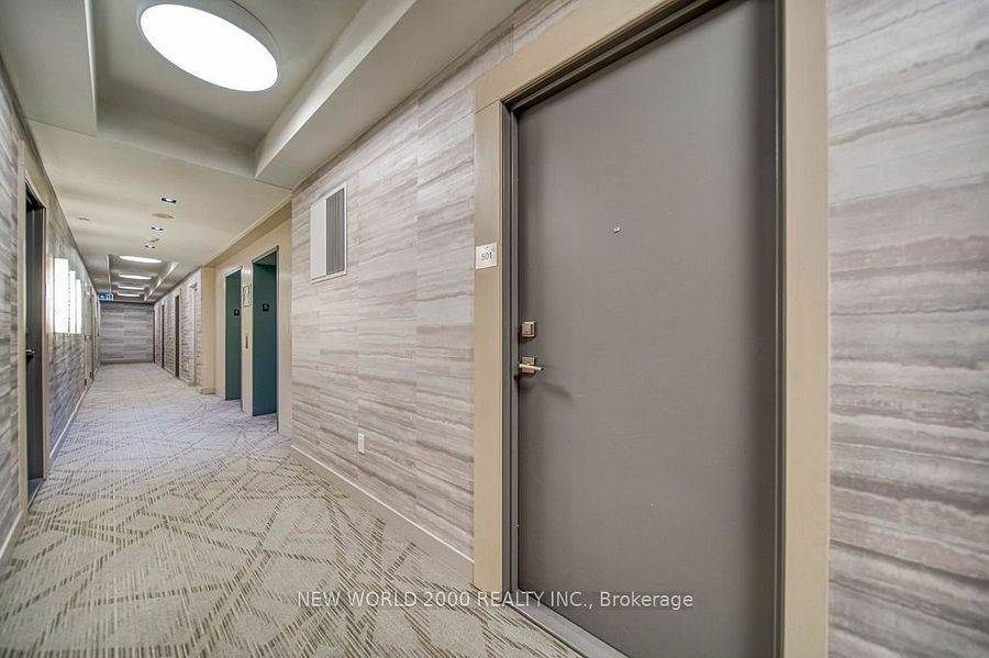 Mississauga, ON L5M 0Y6,4633 Glen Erin DR #501