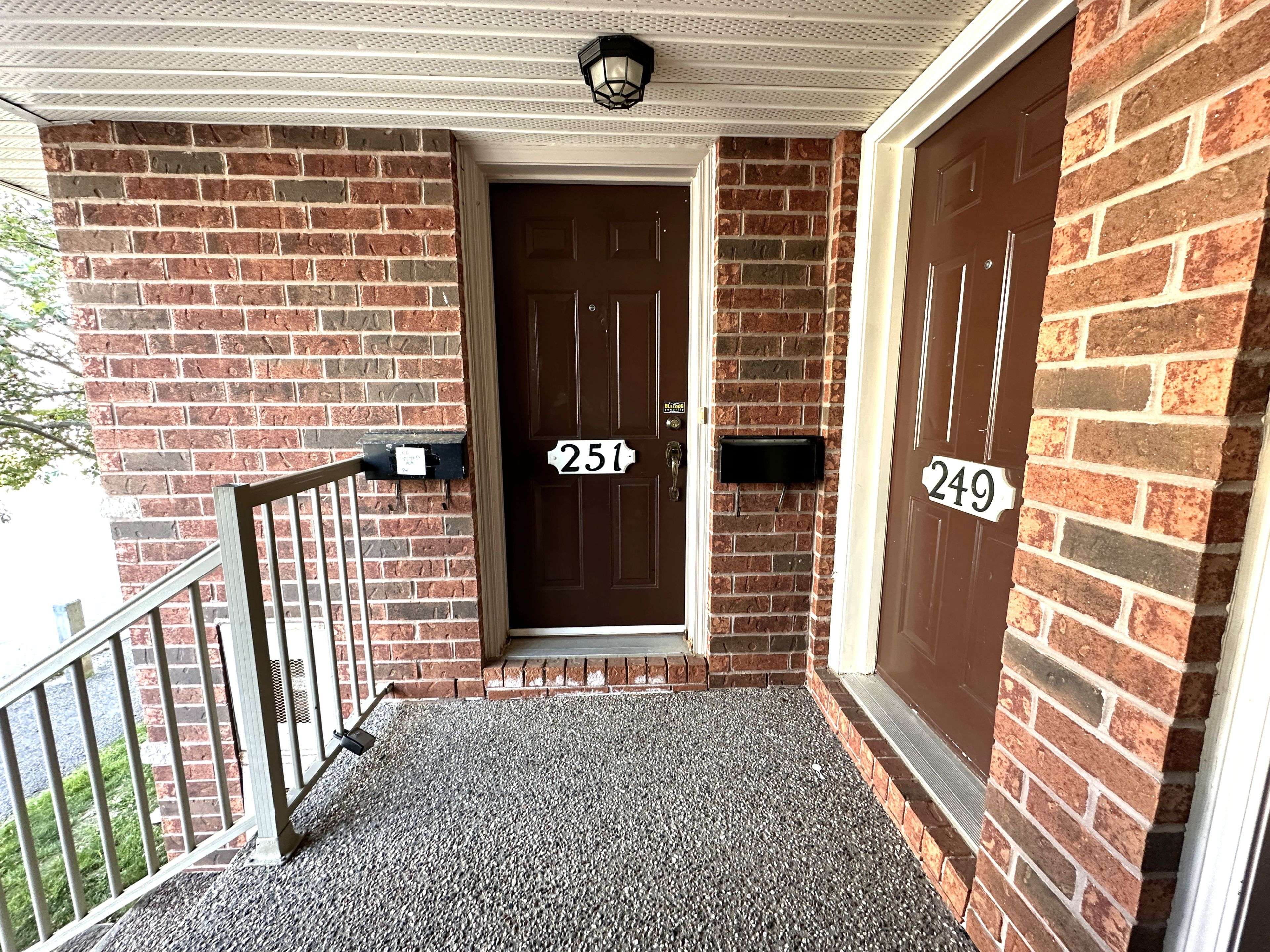 Barrhaven, ON K2J 0A2,251 Keltie Private