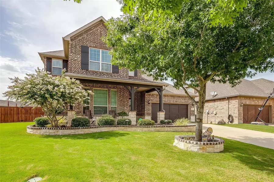 4501 Periwinkle Drive, Mansfield, TX 76063