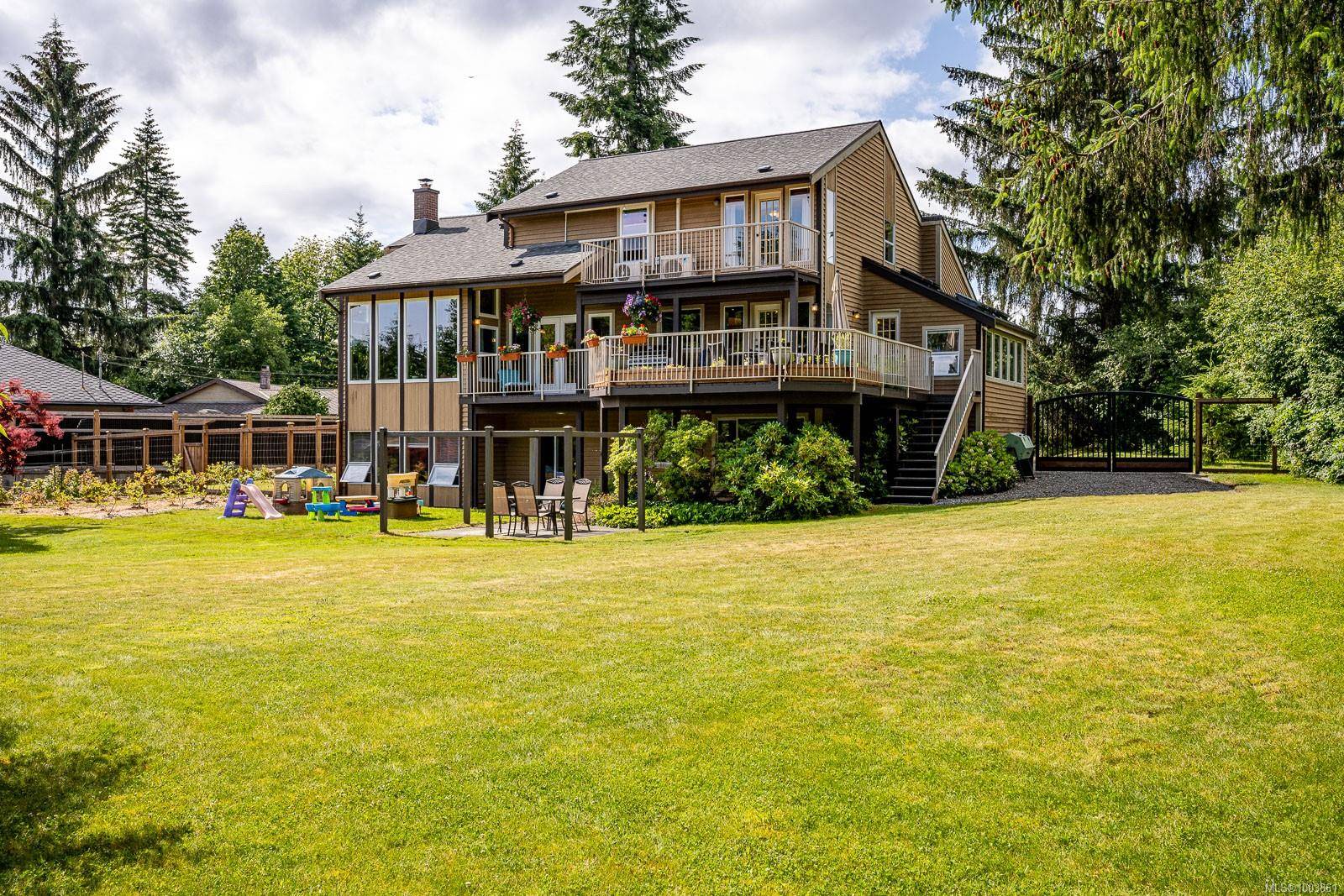Campbell River, BC V9H 1J2,3846 Asman Turn Rd
