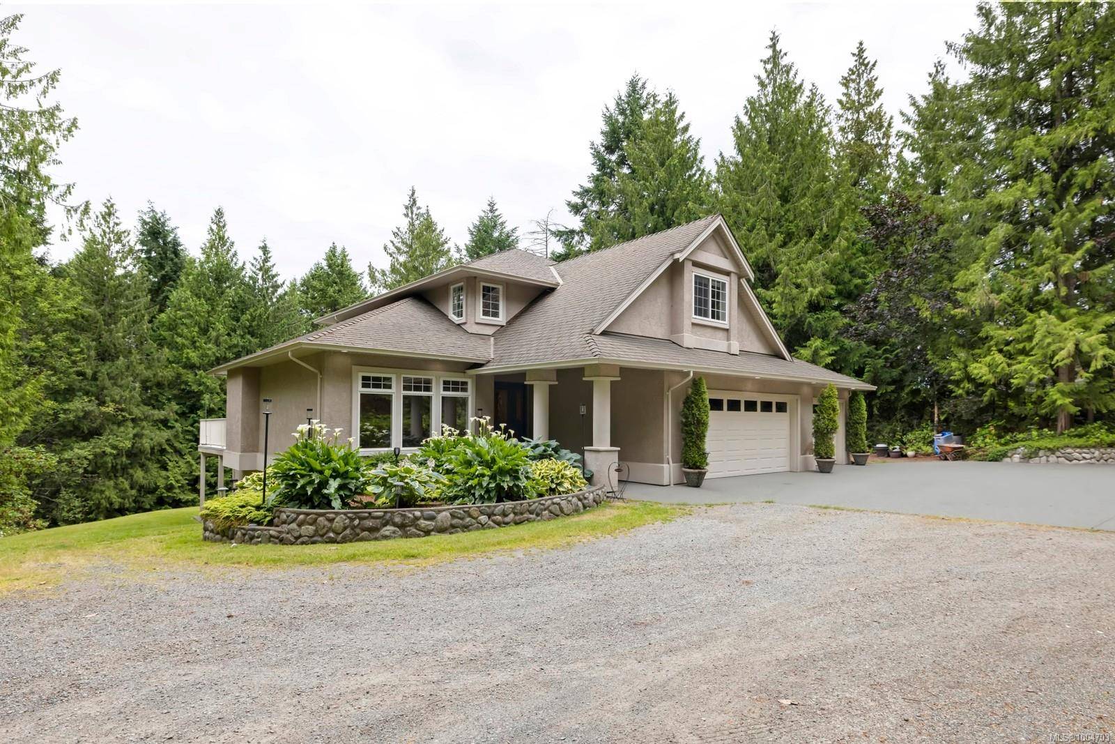 905 Cowerd Rd, Cobble Hill, BC V0R 1L0