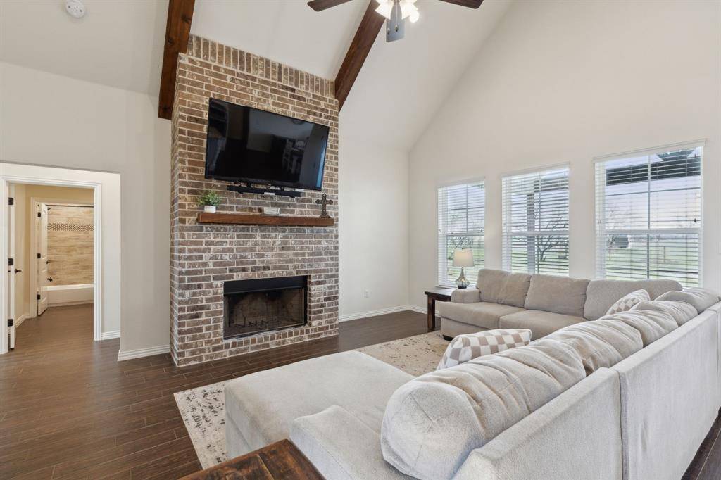 Valley View, TX 76272,425 Reason Jones Road