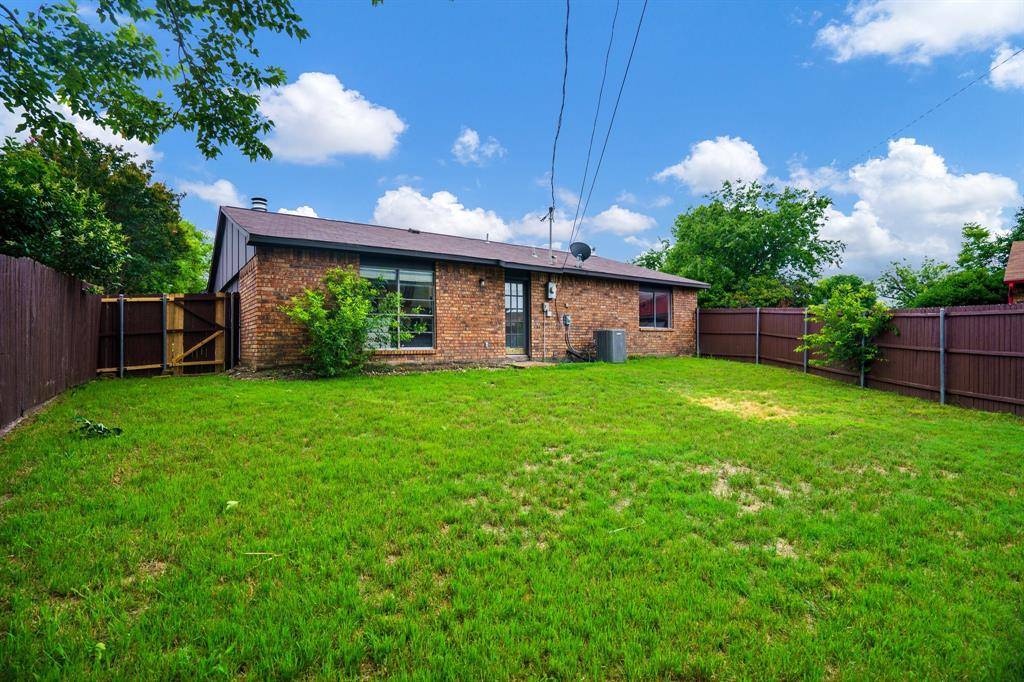 Allen, TX 75002,122 W Way Drive