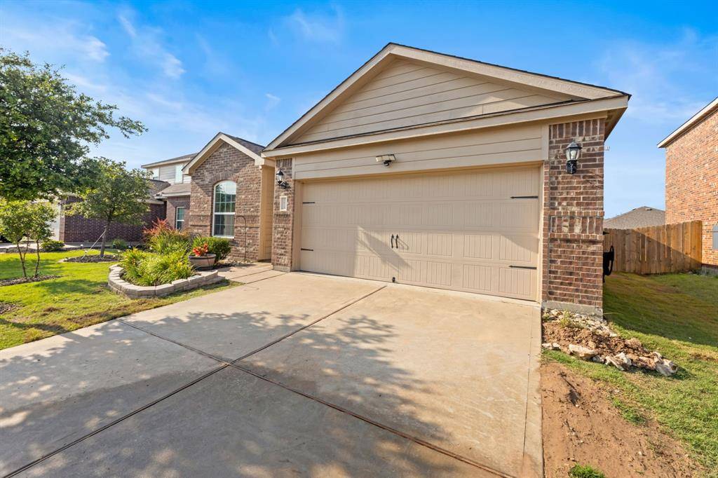Princeton, TX 75407,1615 White Mountain Way