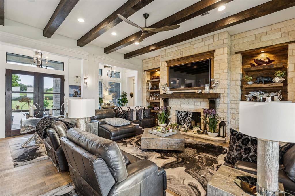 Crowley, TX 76036,1001 Colina Vista Lane