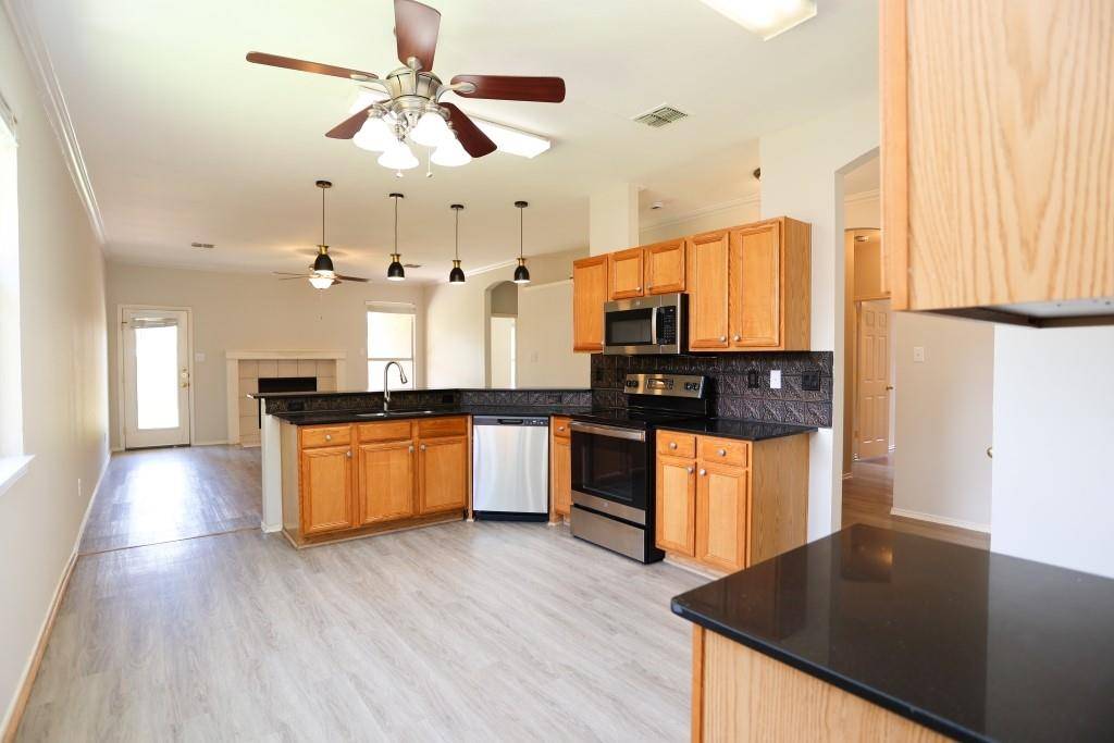Rowlett, TX 75089,10606 Greenbriar Lane
