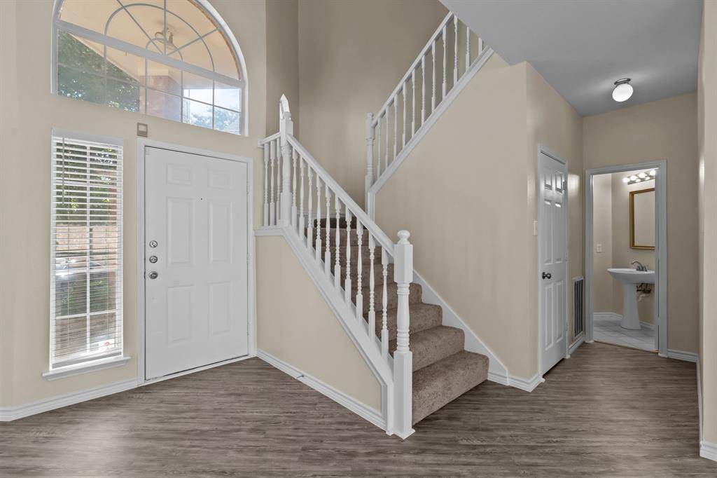 Dallas, TX 75252,6016 Willow Wood Lane
