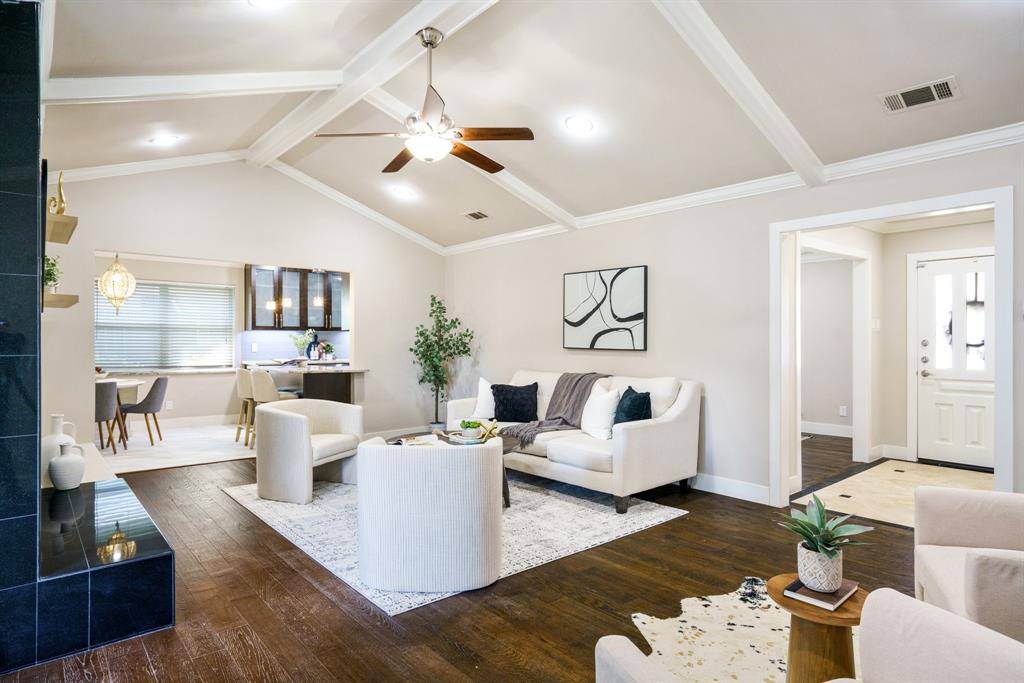 Carrollton, TX 75007,1938 Kensington Drive