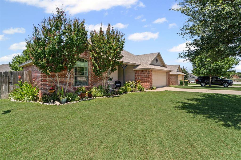 Granbury, TX 76049,1003 Winding Road