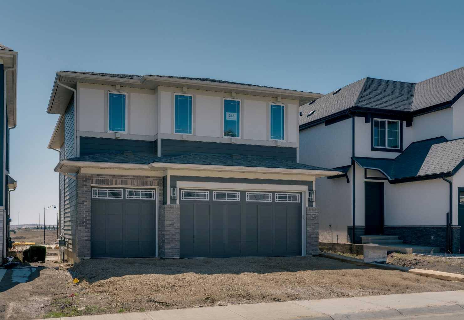 243 Marina GRV SE, Calgary, AB T3M3J4