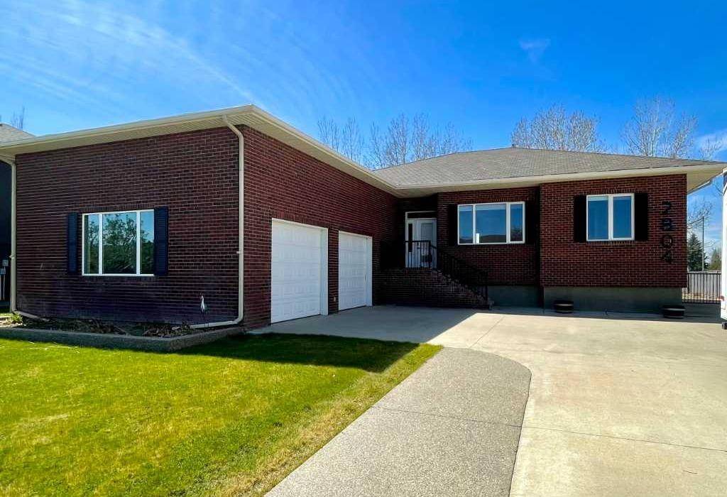 2804 23 ST, Coaldale, AB T1M 0A3