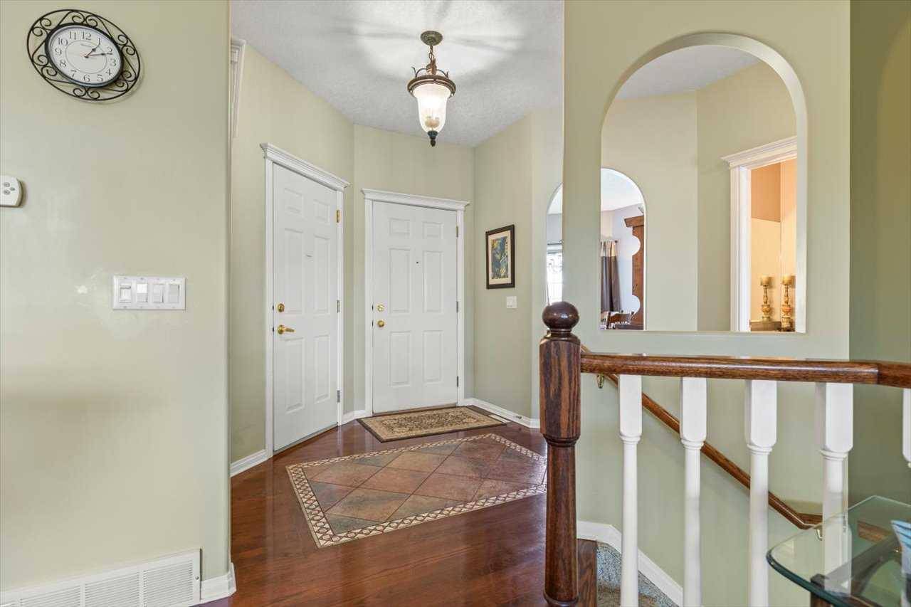 Calgary, AB T3A 5V9,181 Hamptons Link Northwest