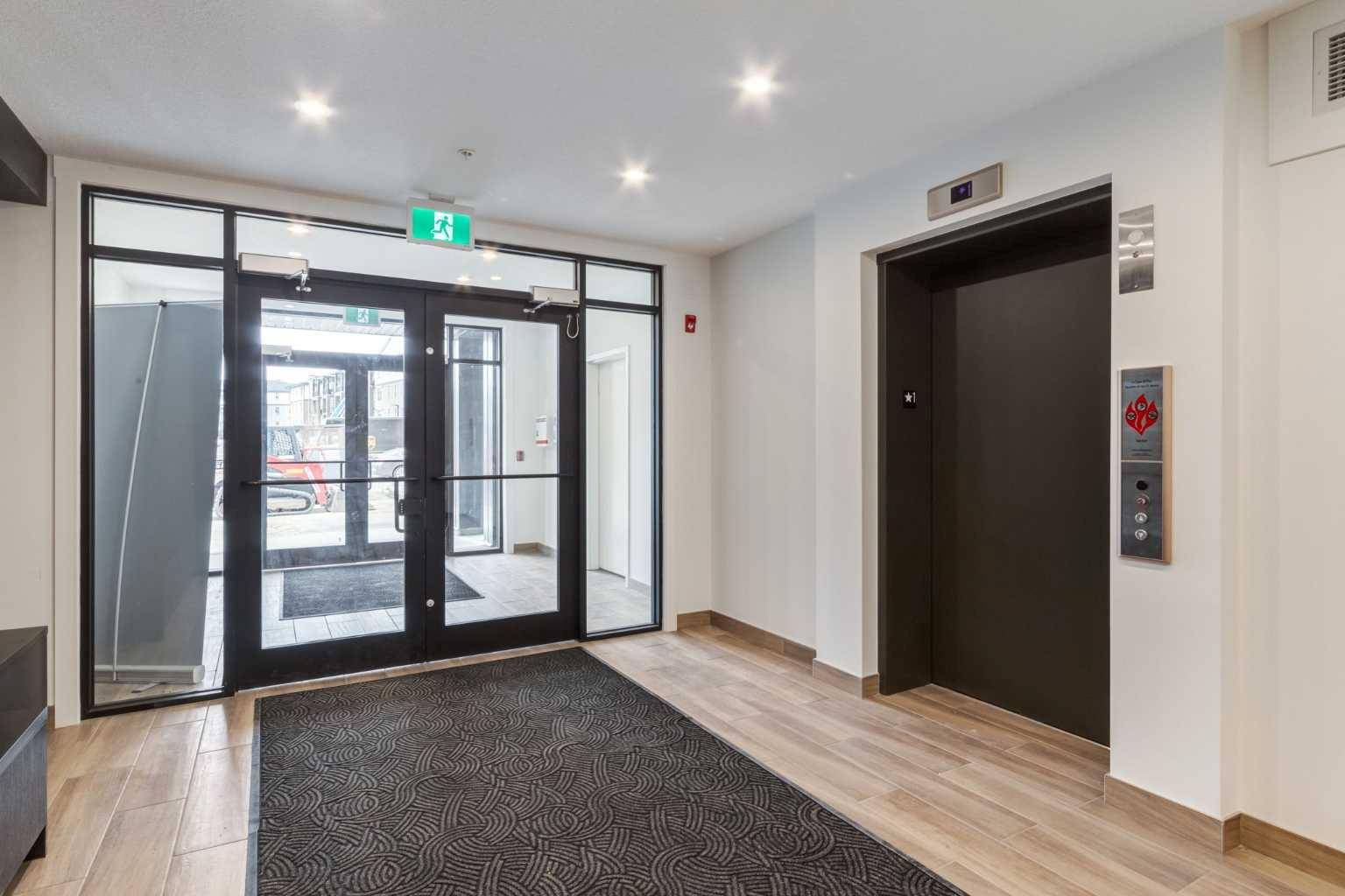 Calgary, AB T3M 3X2,200 Seton CIR Southeast #6108