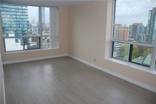 Toronto C08, ON M5C 2V8,92 King ST E #1608