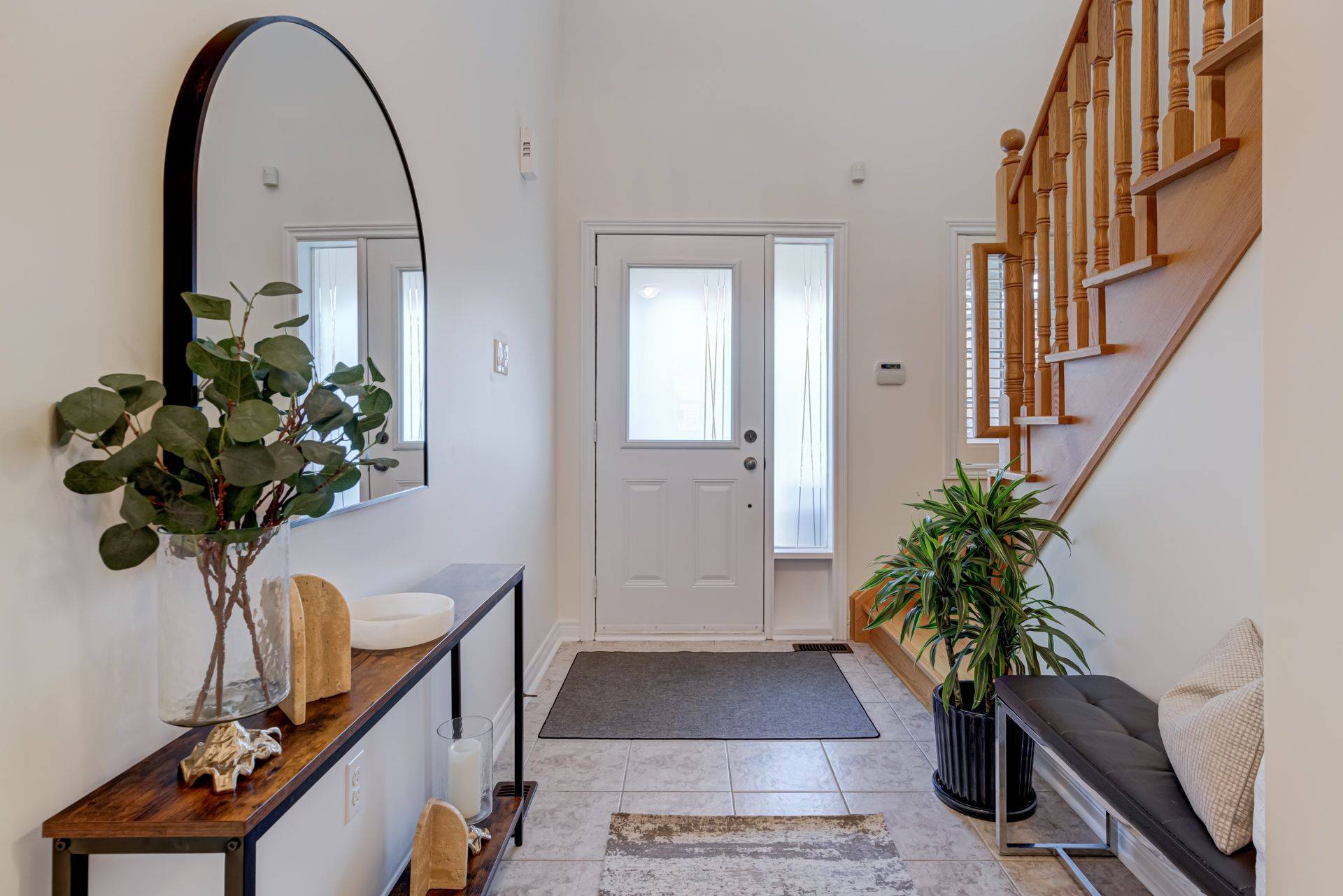 Vaughan, ON L6A 0B4,35 Canyon Gate CRES