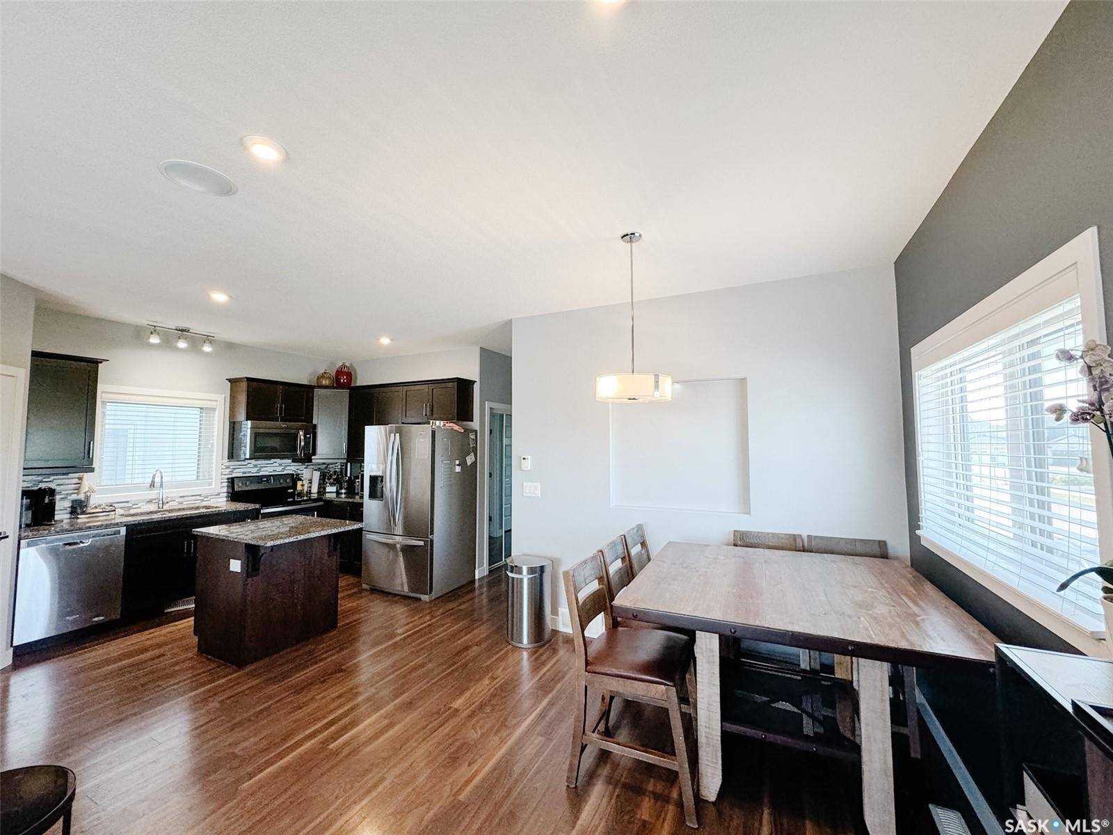 Saskatoon, SK S7W 0S8,575 Marlatte LANE