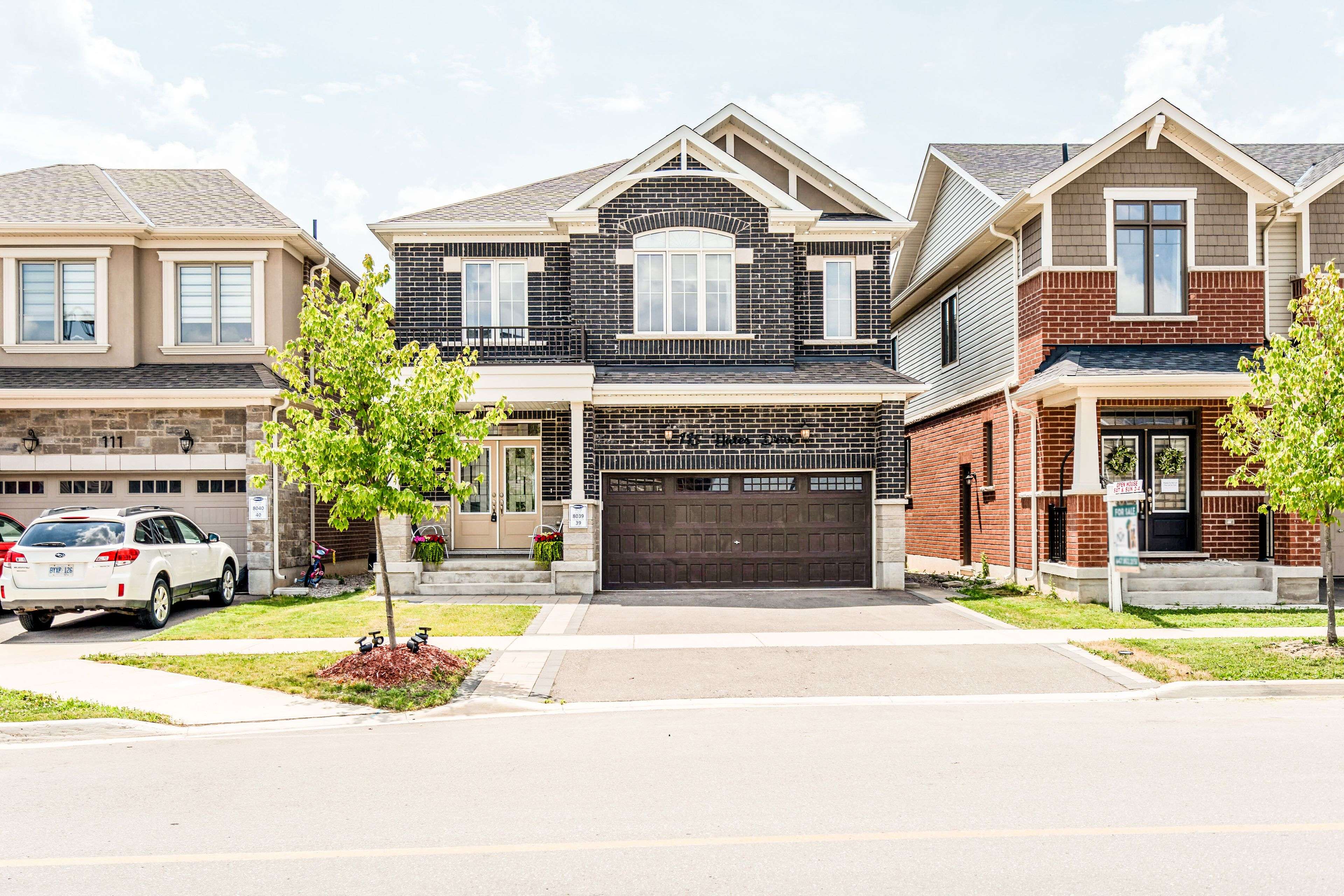 Milton, ON L9T 2X5,115 Yates DR