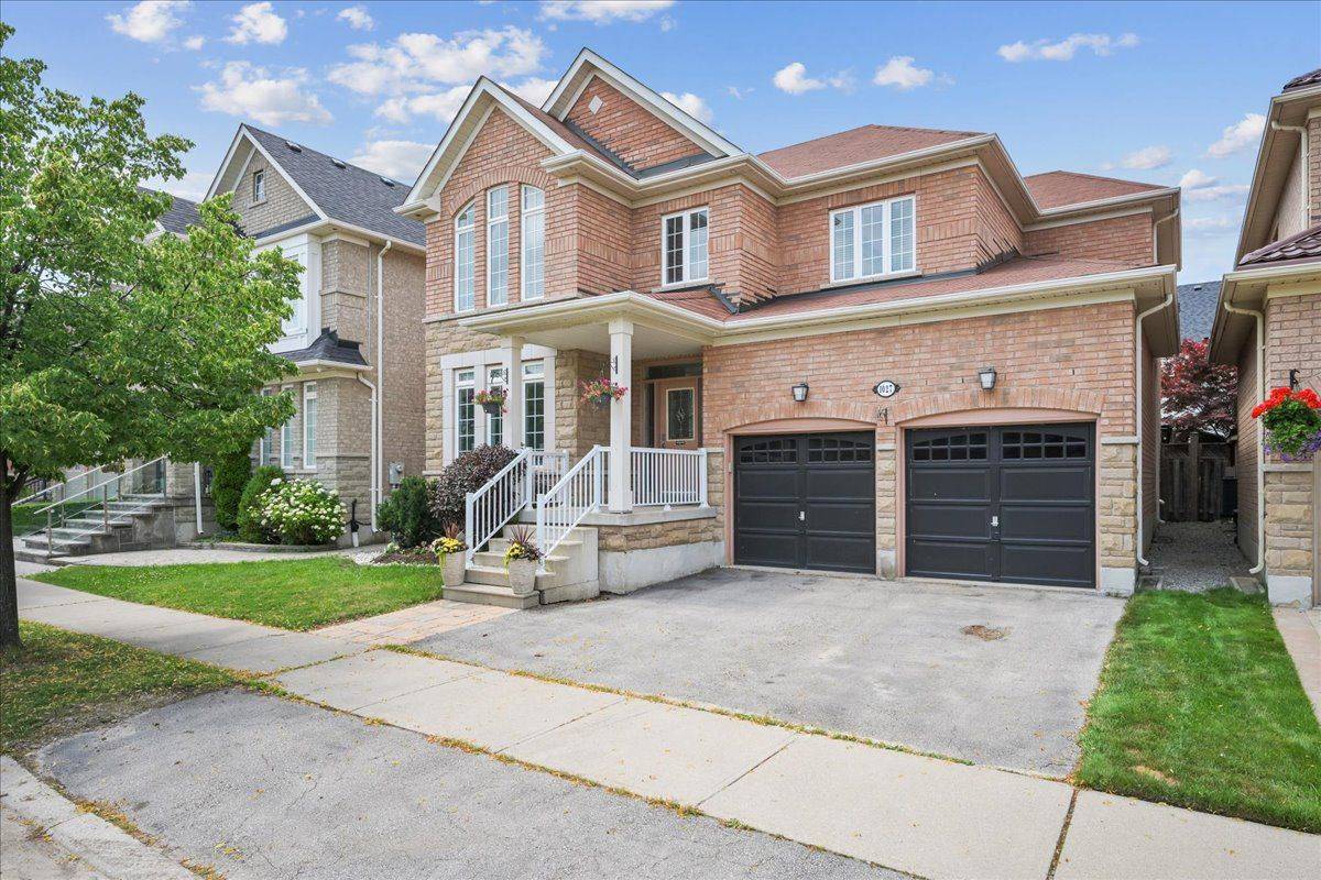Milton, ON L9T 6S2,1027 LAIDLAW DR