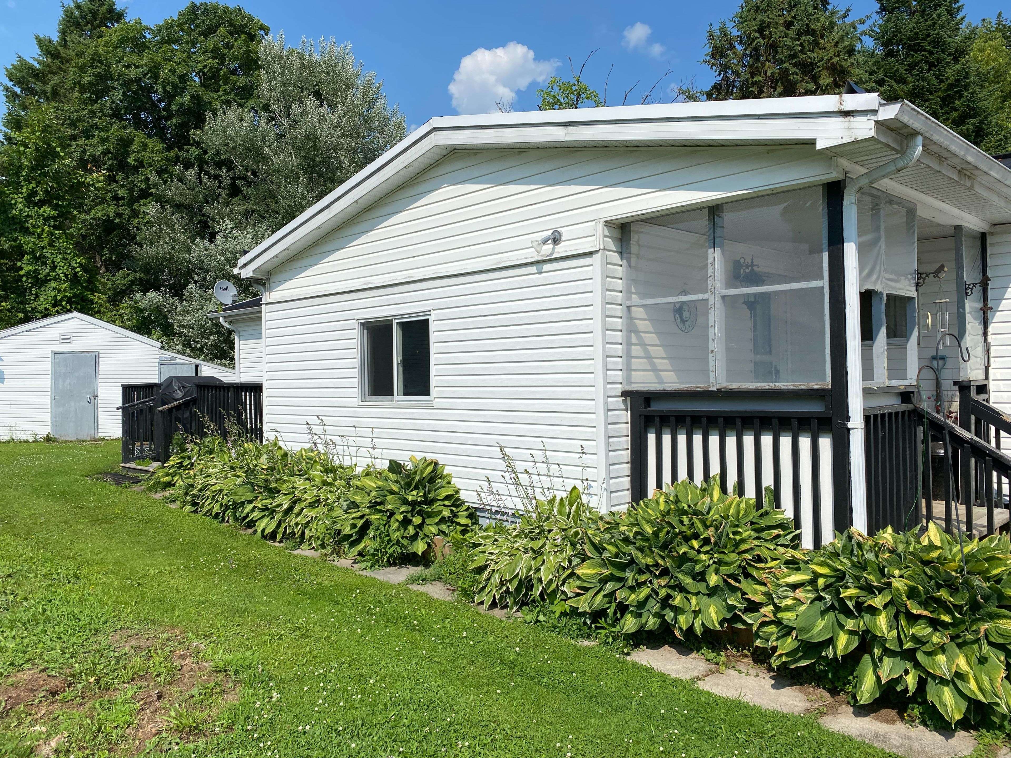 Rideau Lakes, ON K7A 4S5,10 Bridle PATH