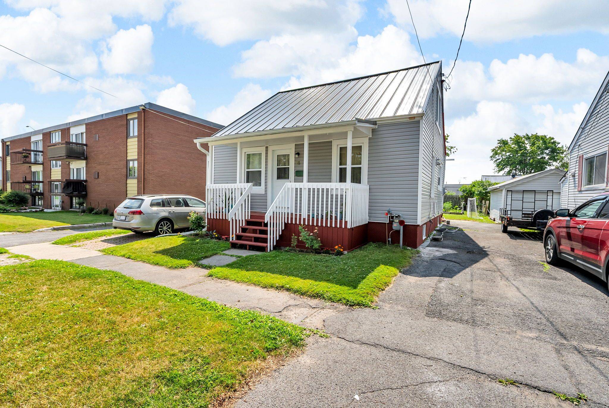 Cornwall, ON K6H 3B7,78 VIMY AVE