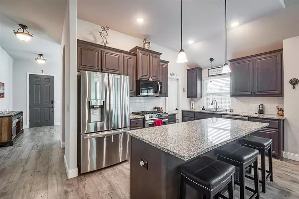 Mclendon Chisholm, TX 75032,1852 Moscatel Lane