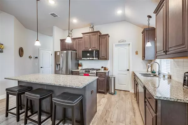 Mclendon Chisholm, TX 75032,1852 Moscatel Lane