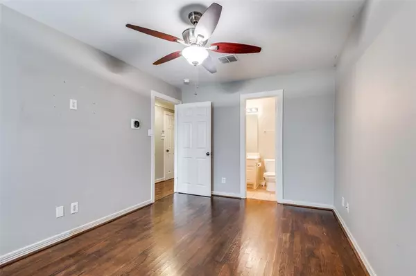 Dallas, TX 75204,2476 Worthington Street