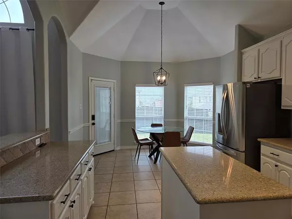 Kennedale, TX 76060,1355 Meadowview Drive