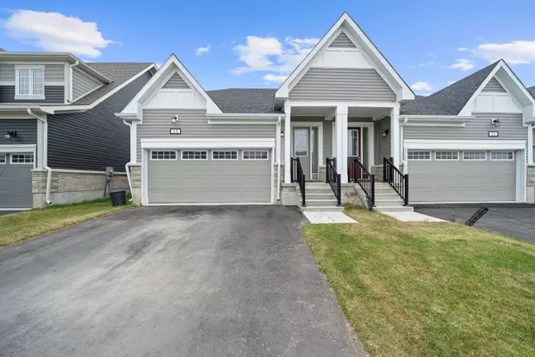 Loyalist, ON K0H 1G0,15 Golf Links DR