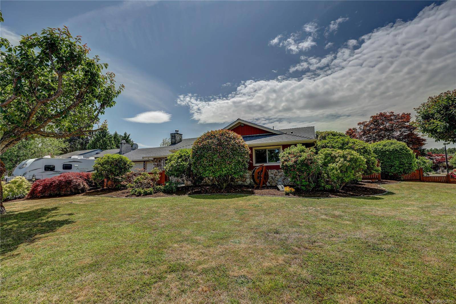 Parksville, BC V9P 1G5,325 McKinnon St