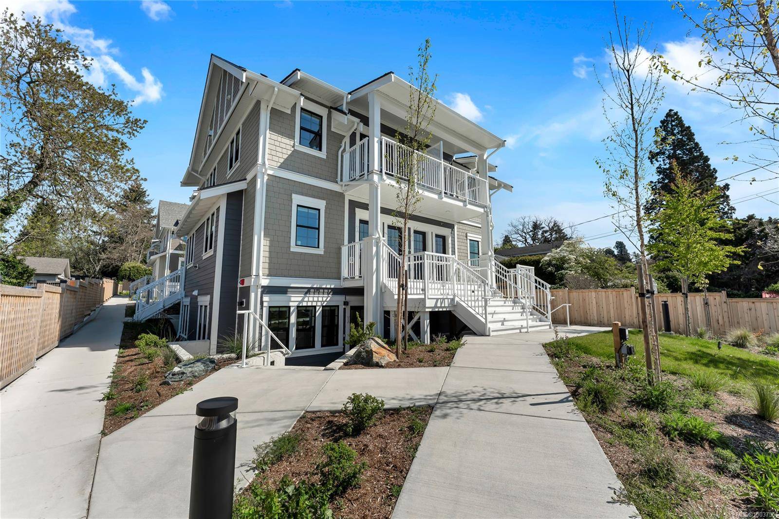 1224 Richardson St #203 C, Victoria, BC V8V 3E1