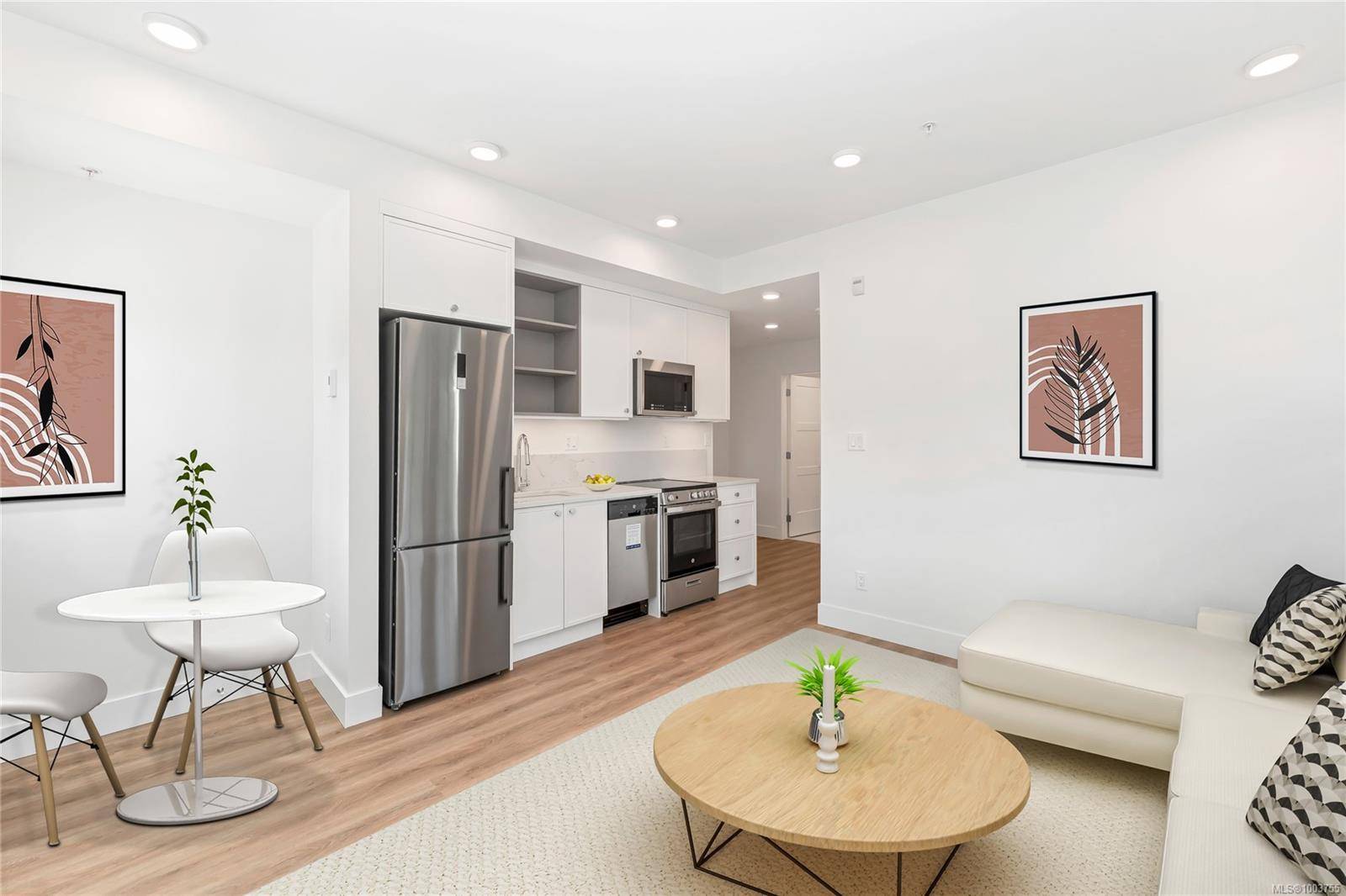 Victoria, BC V8V 3E1,1224 Richardson St #203 C