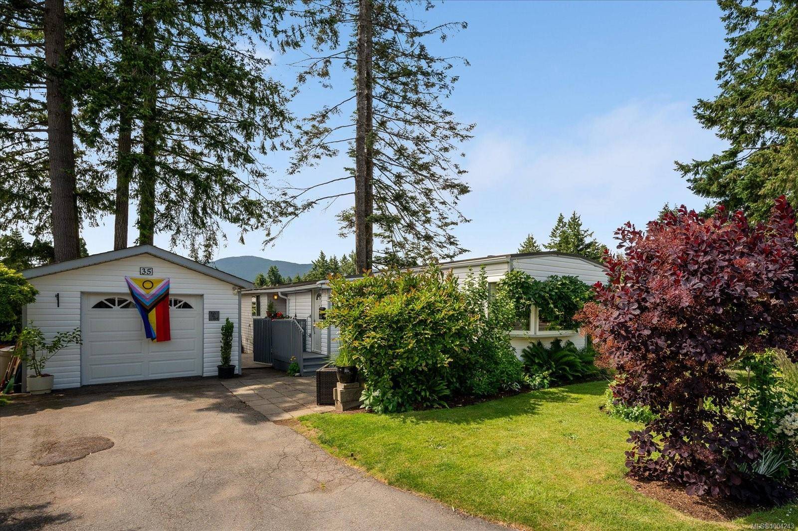 Nanaimo, BC V9T 2N6,5854 Turner Rd #35