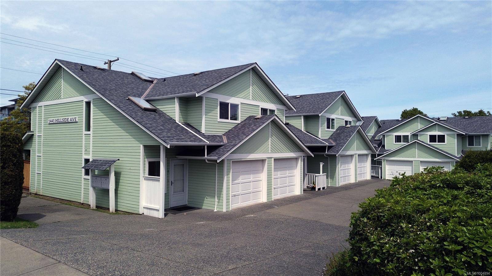 1441 Hillside Ave #1, Victoria, BC V8T 2B9