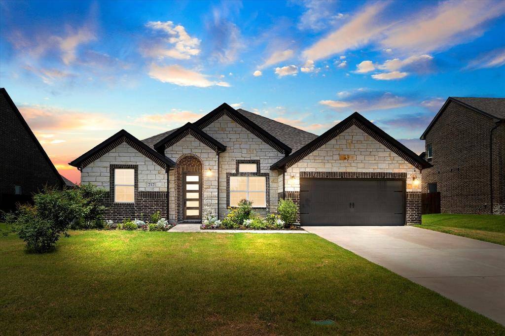 212 Skyward Lane, Caddo Mills, TX 75135