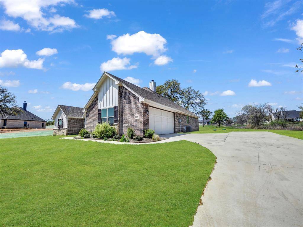 Springtown, TX 76082,10008 Valley Oak Way