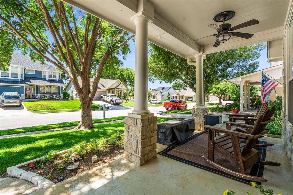 Grapevine, TX 76051,504 Landing Court