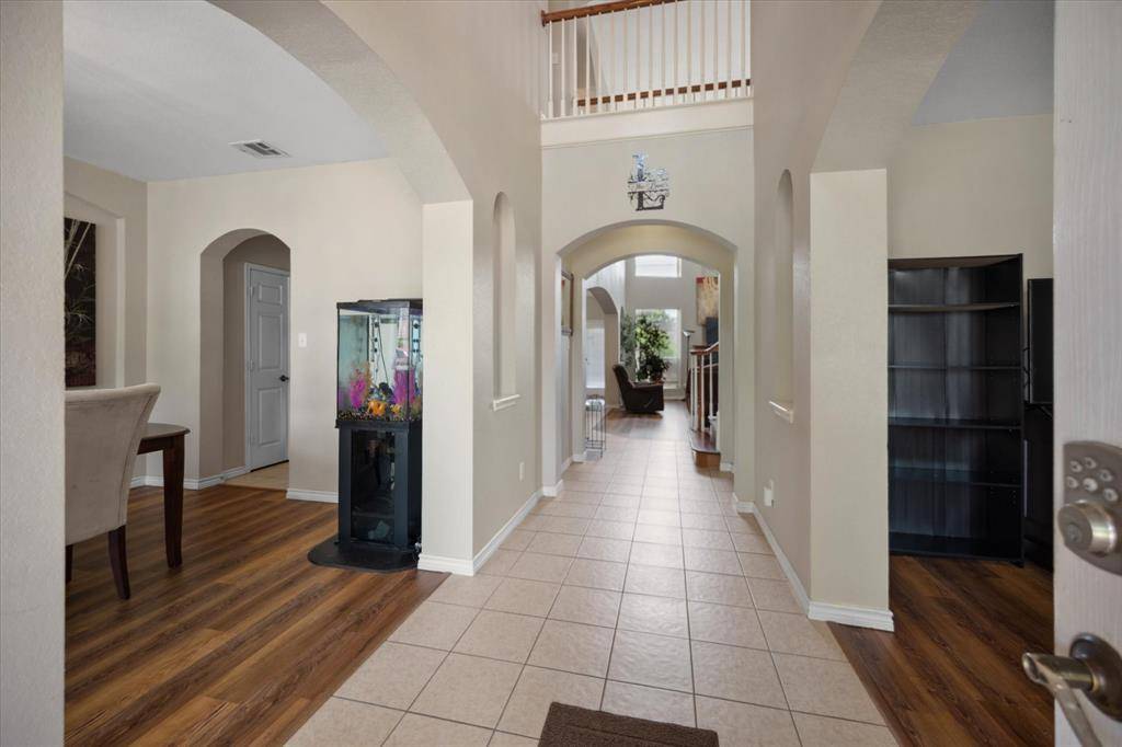 Burleson, TX 76028,736 Evergreen Court