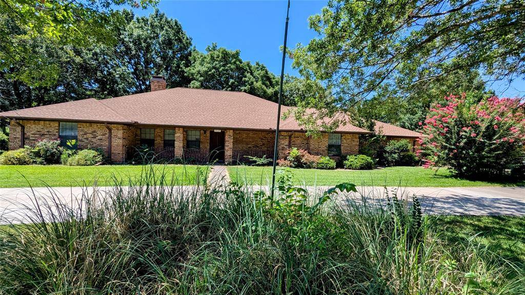 Grand Prairie, TX 75052,917 Sandra Lane