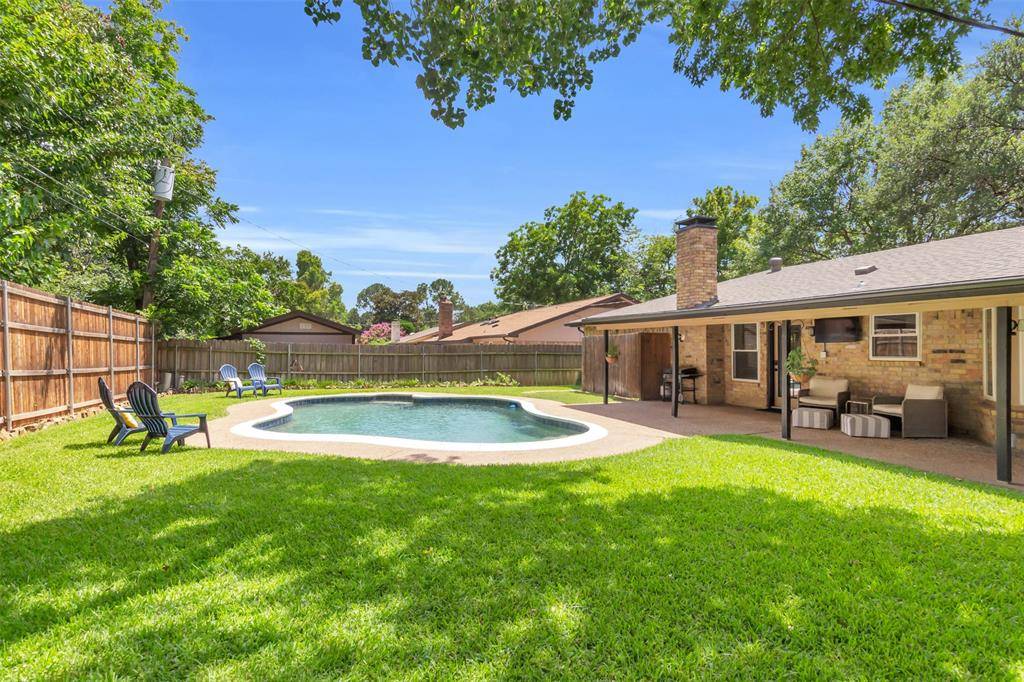 Hurst, TX 76054,2212 Hurstview Drive