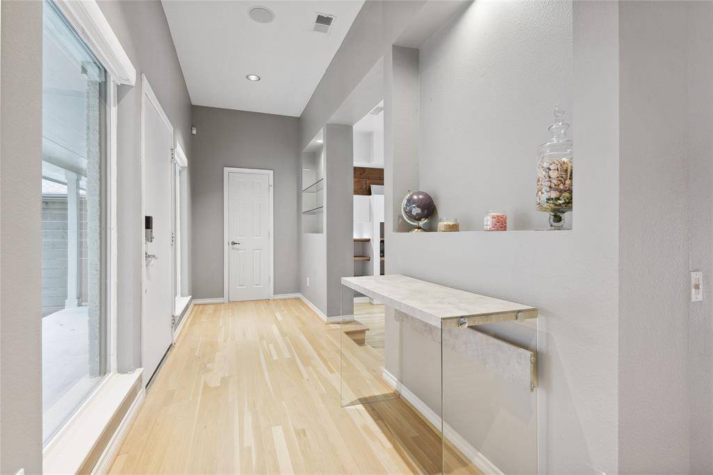 Dallas, TX 75230,10536 Egret Lane
