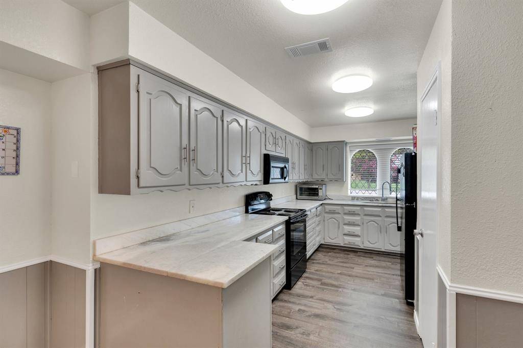 Waxahachie, TX 75165,304 Sagebrush Lane