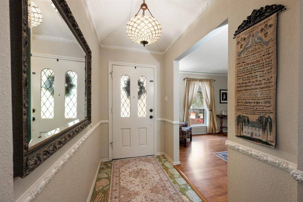 Arlington, TX 76012,2308 Brookside Drive