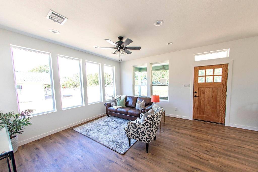 Honey Grove, TX 75446,804 Walnut Street
